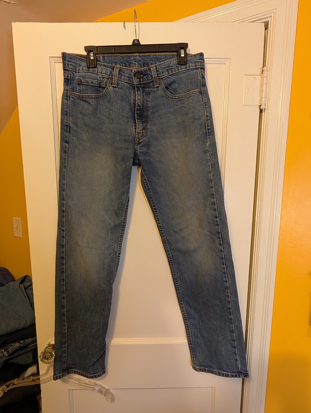 Levi's Men's Medium Blue Straight Jeans
